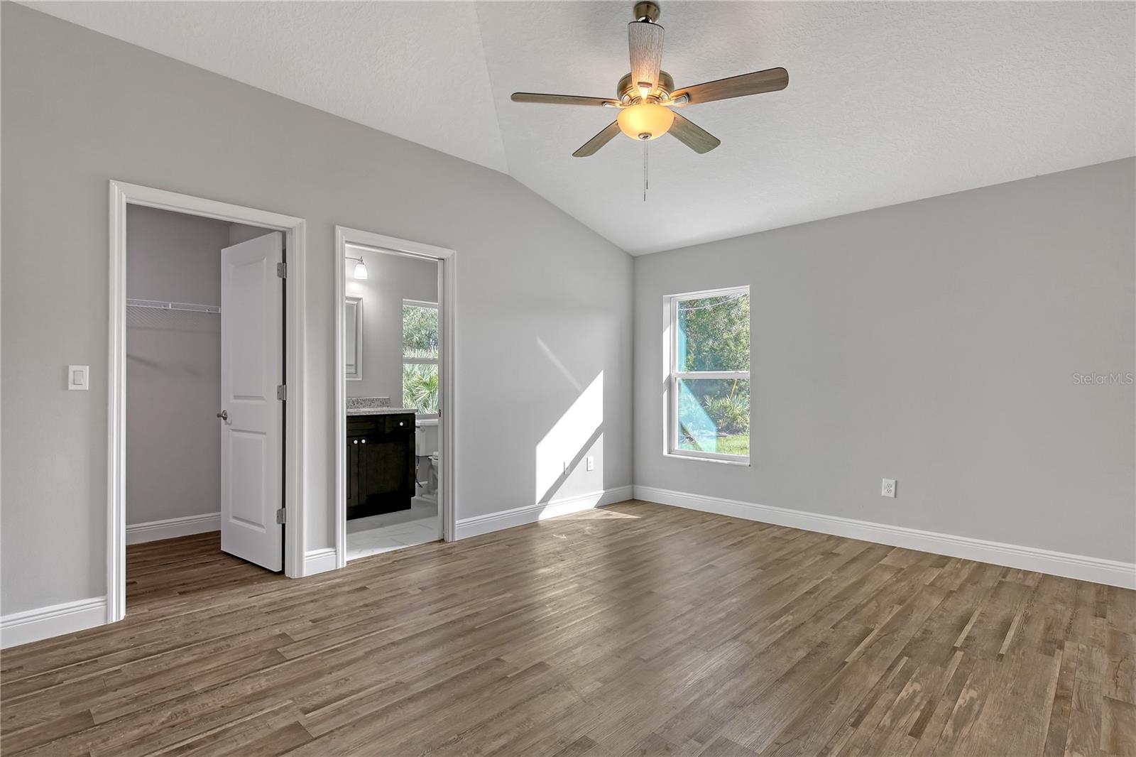 Image 15 of 18 For 23440 Corinne Avenue