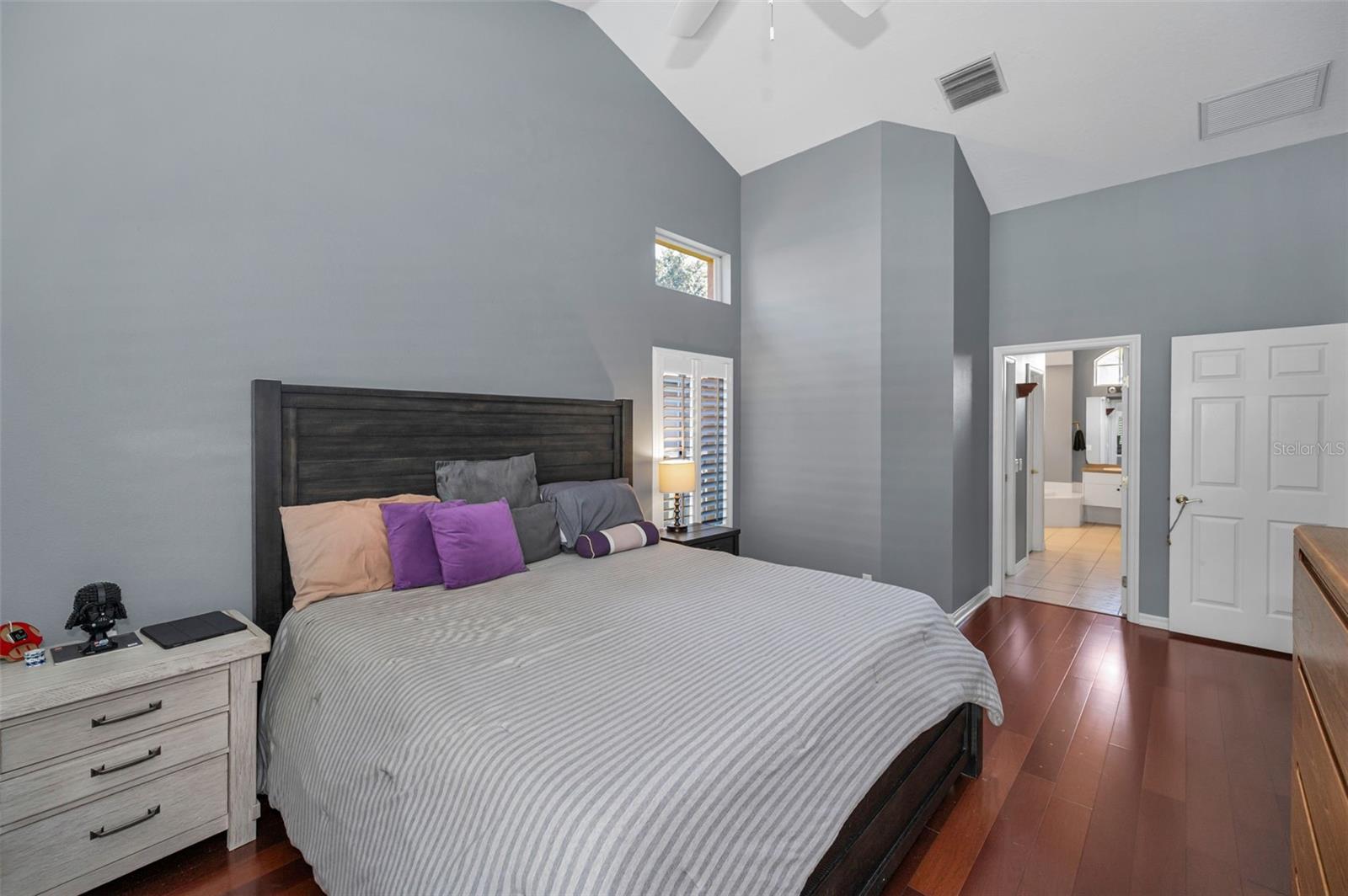Image 31 of 100 For 4133 Auston Way