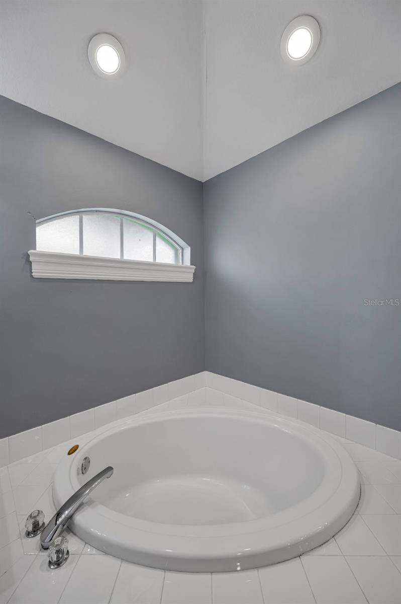 Image 33 of 100 For 4133 Auston Way