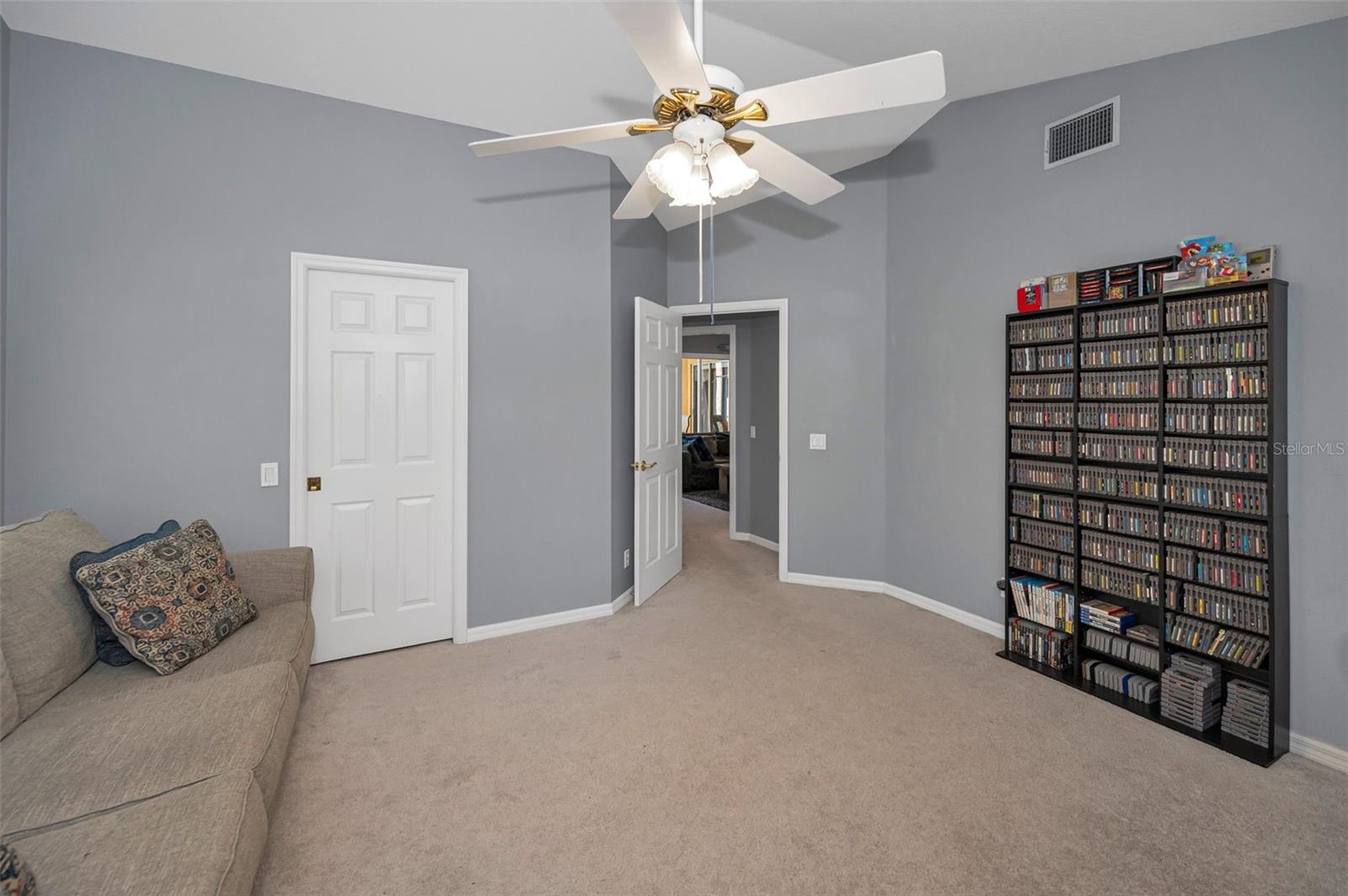 Image 43 of 100 For 4133 Auston Way