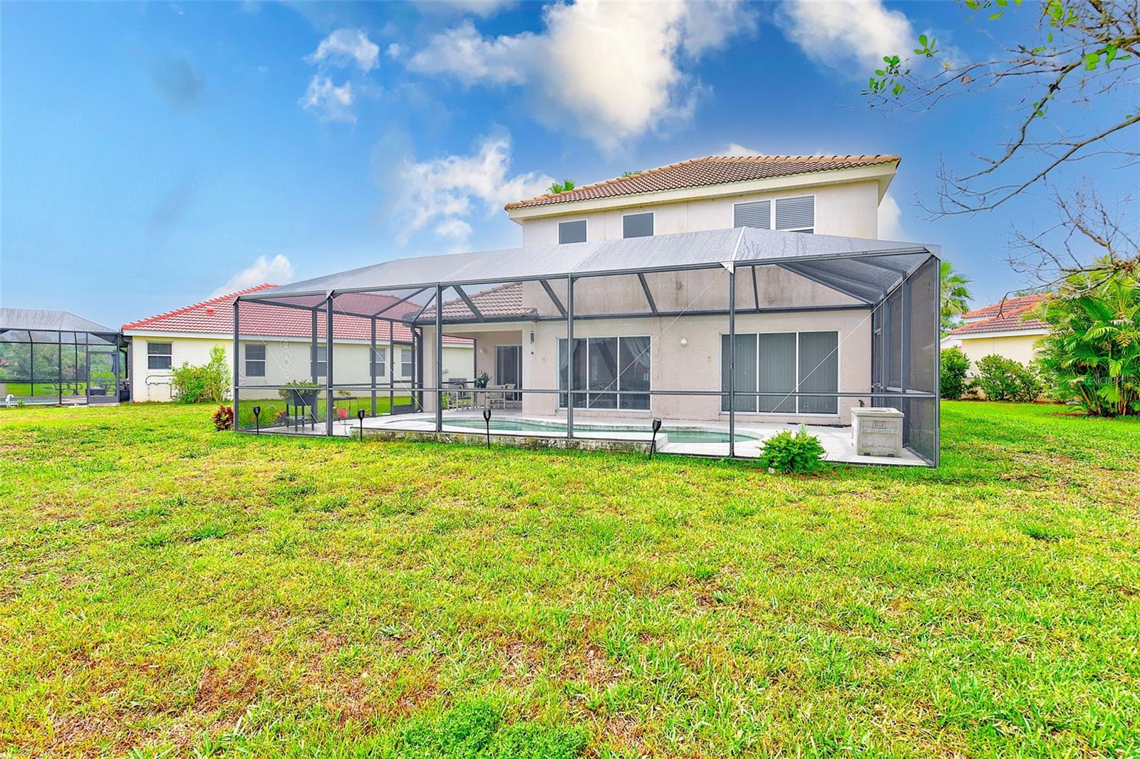 Image 34 of 64 For 2424 Caraway Drive