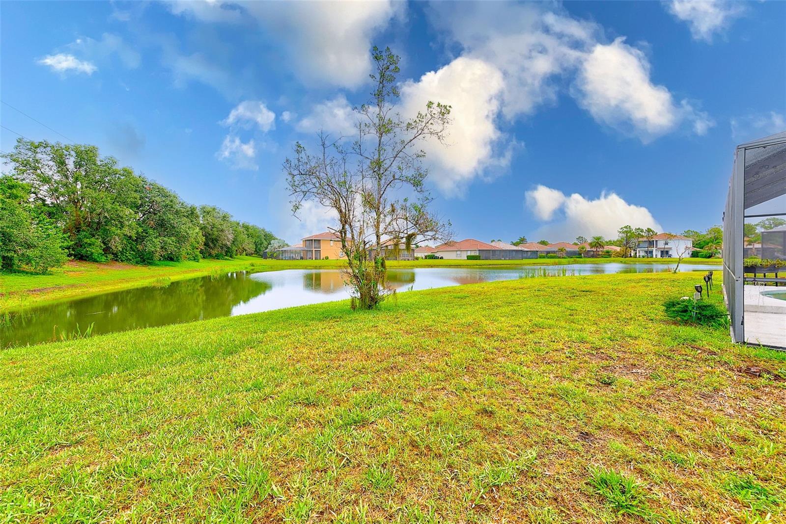 Image 36 of 64 For 2424 Caraway Drive