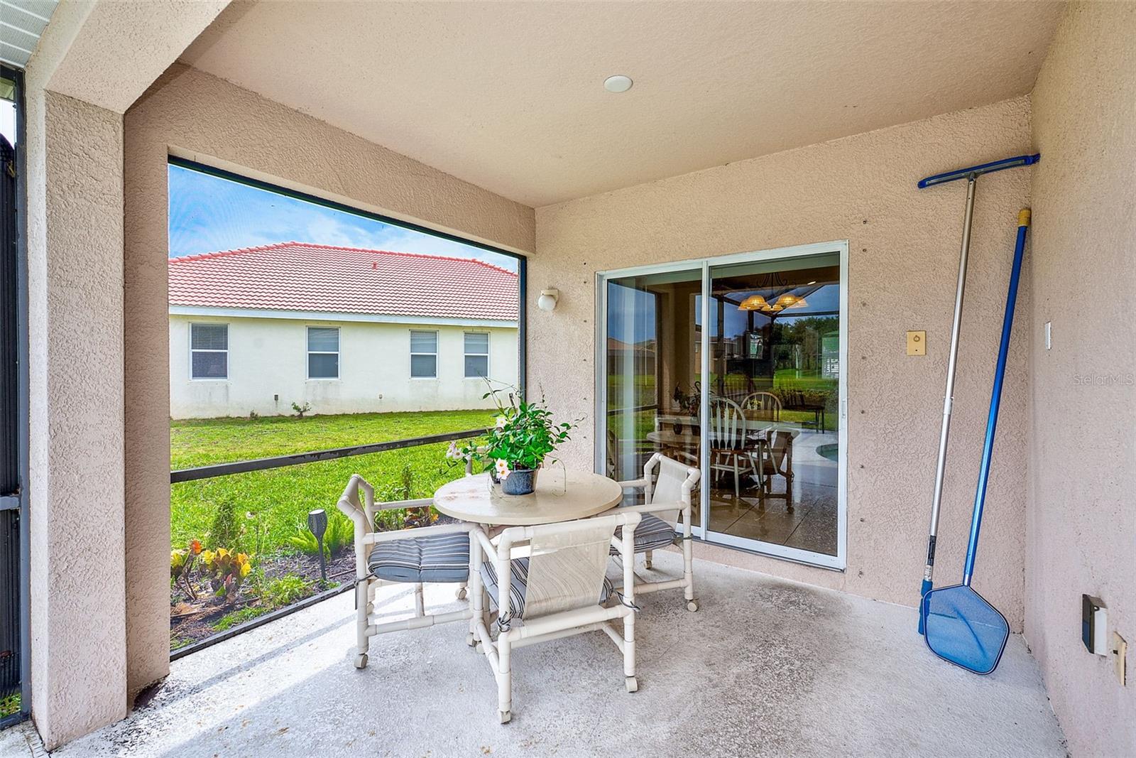 Image 41 of 64 For 2424 Caraway Drive