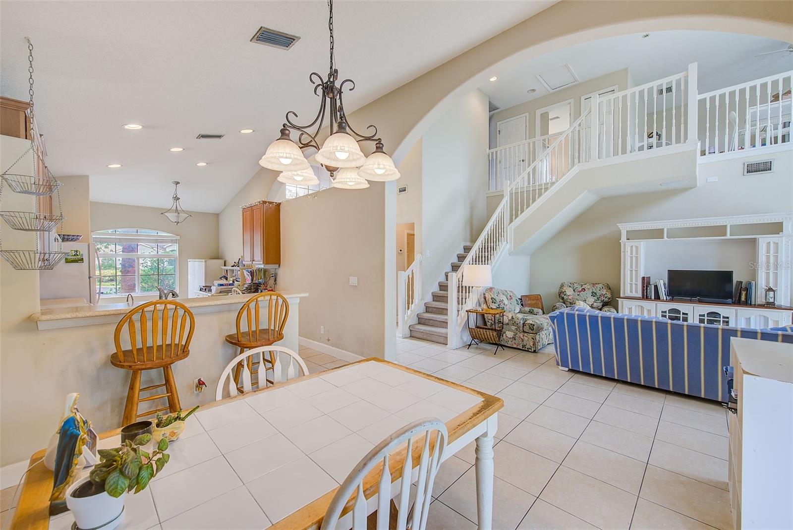 Image 7 of 64 For 2424 Caraway Drive