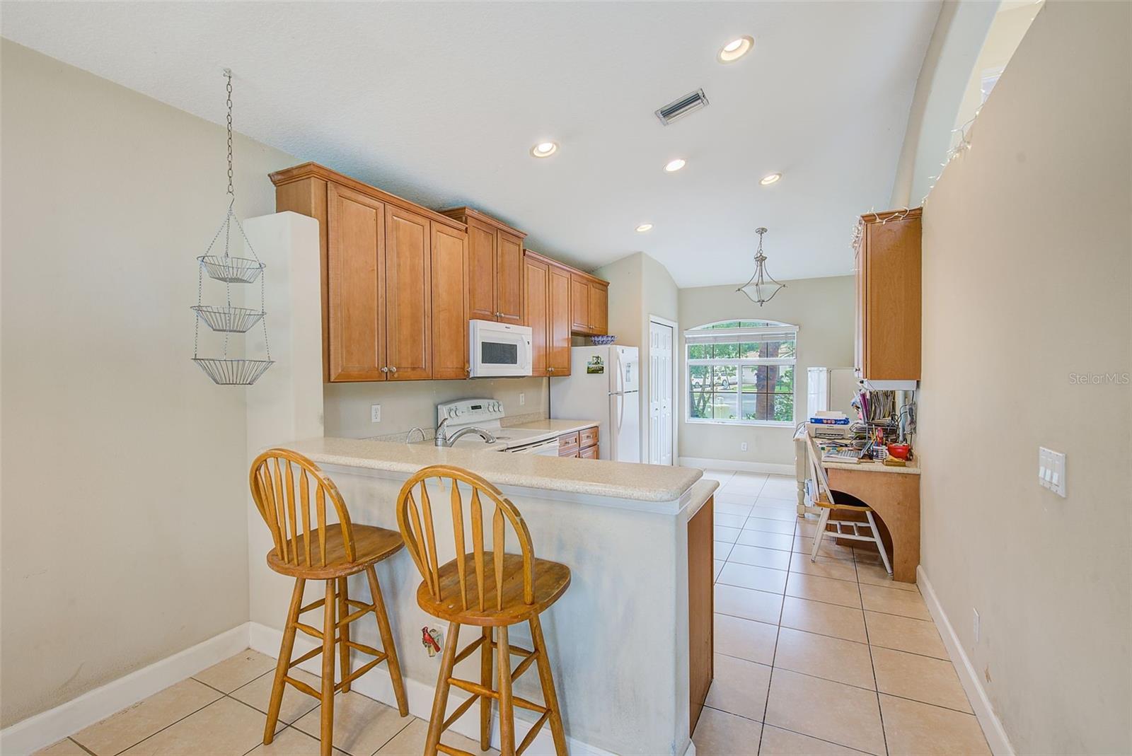 Image 8 of 64 For 2424 Caraway Drive