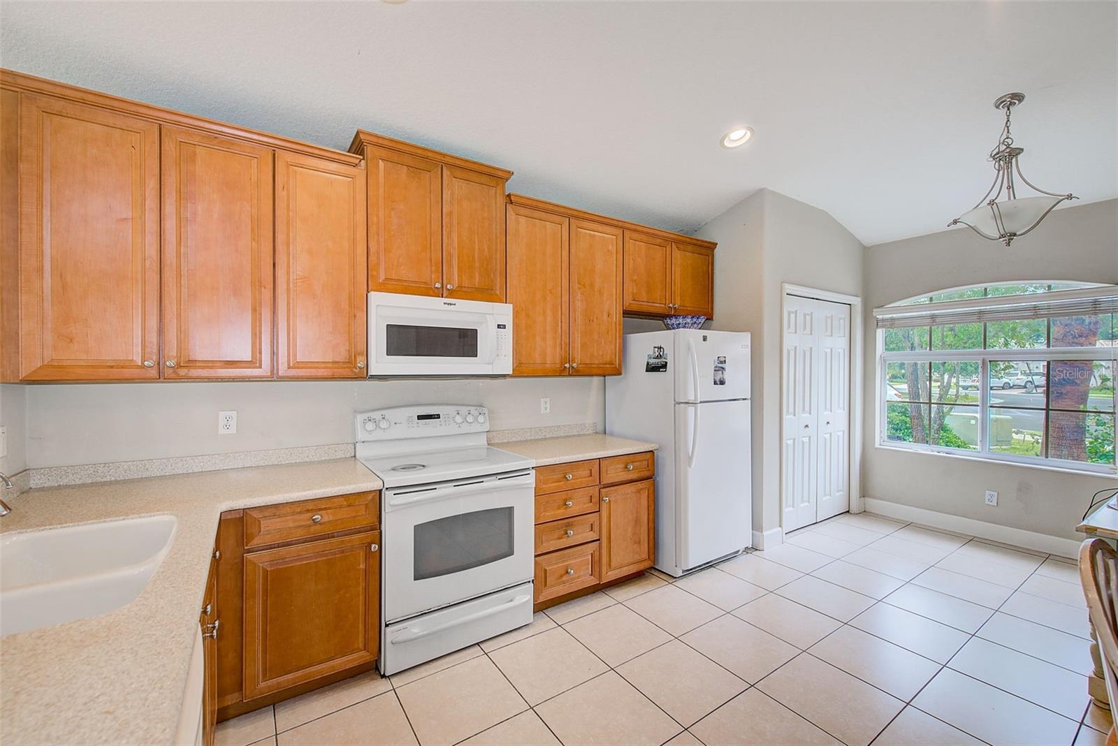 Image 9 of 64 For 2424 Caraway Drive