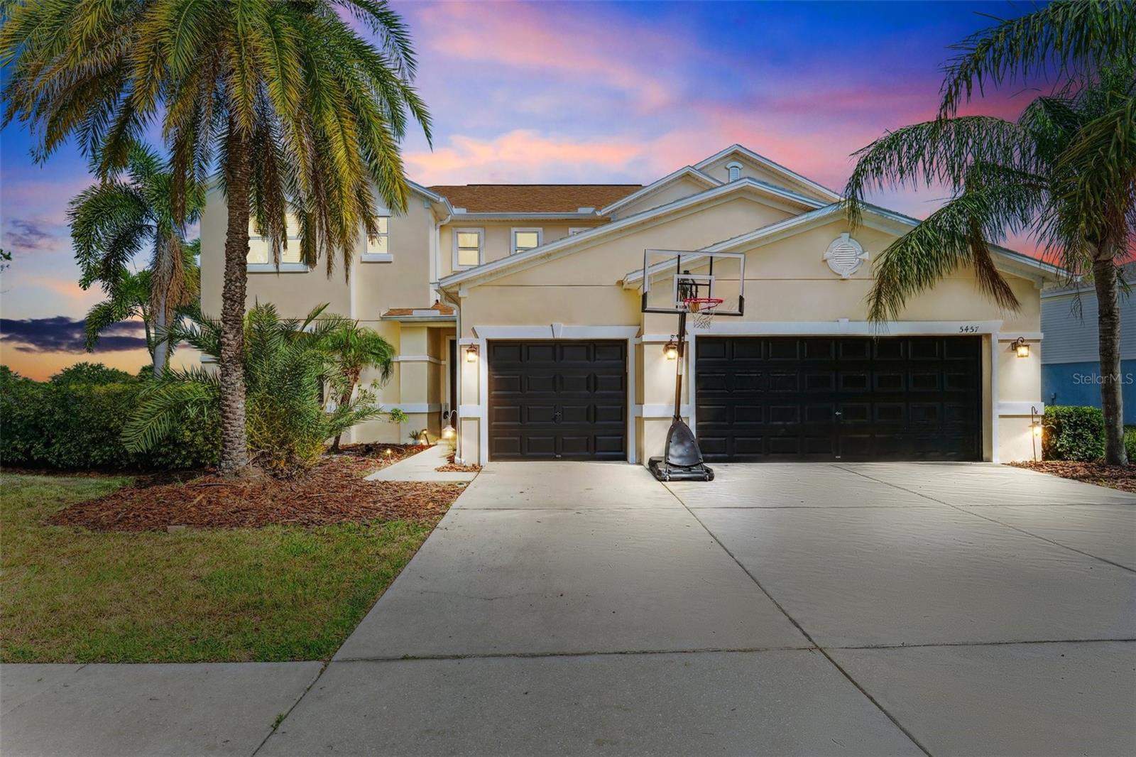 Image 2 of 38 For 5457 Sandy Shell Drive