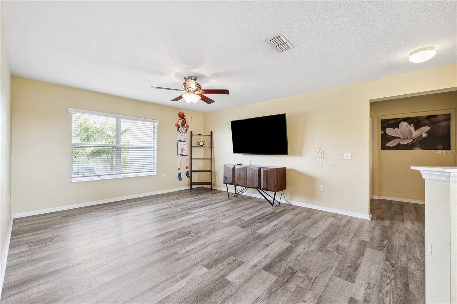 Image 24 of 38 For 5457 Sandy Shell Drive
