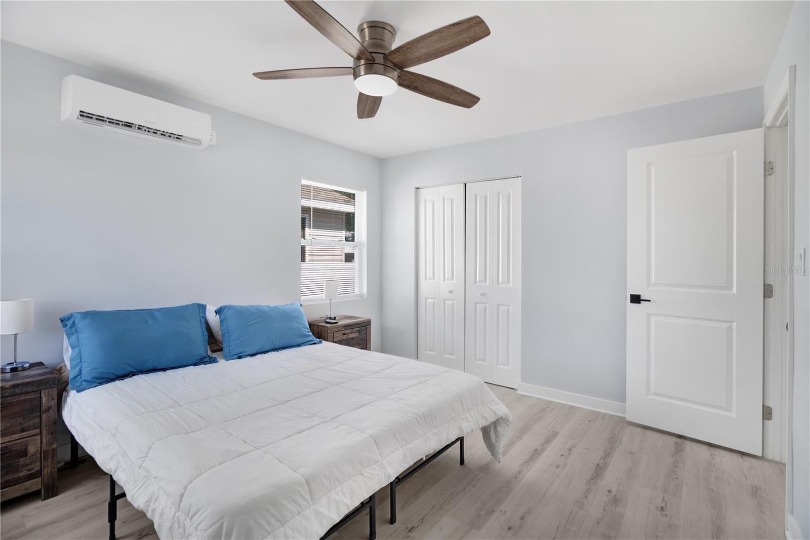 Image 13 of 24 For 13325 1st Street E