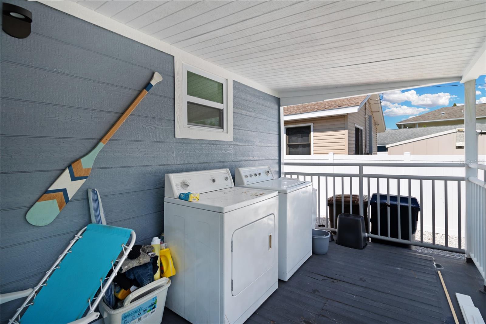 Image 15 of 24 For 13325 1st Street E