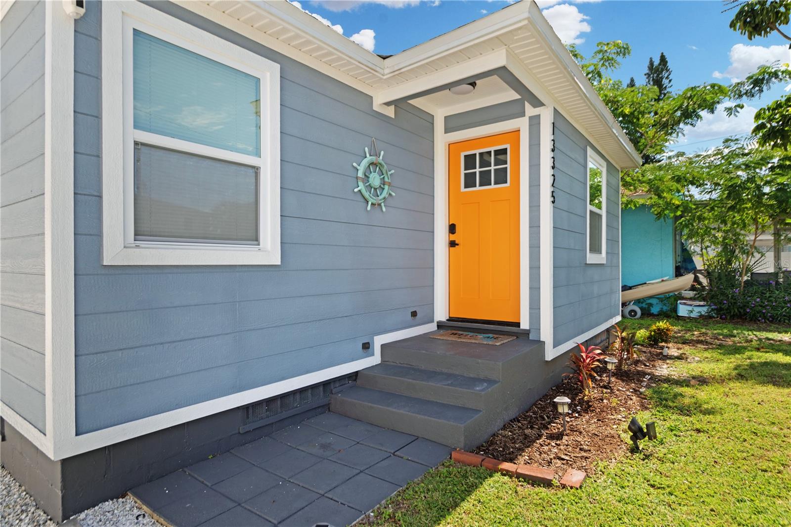 Image 2 of 24 For 13325 1st Street E