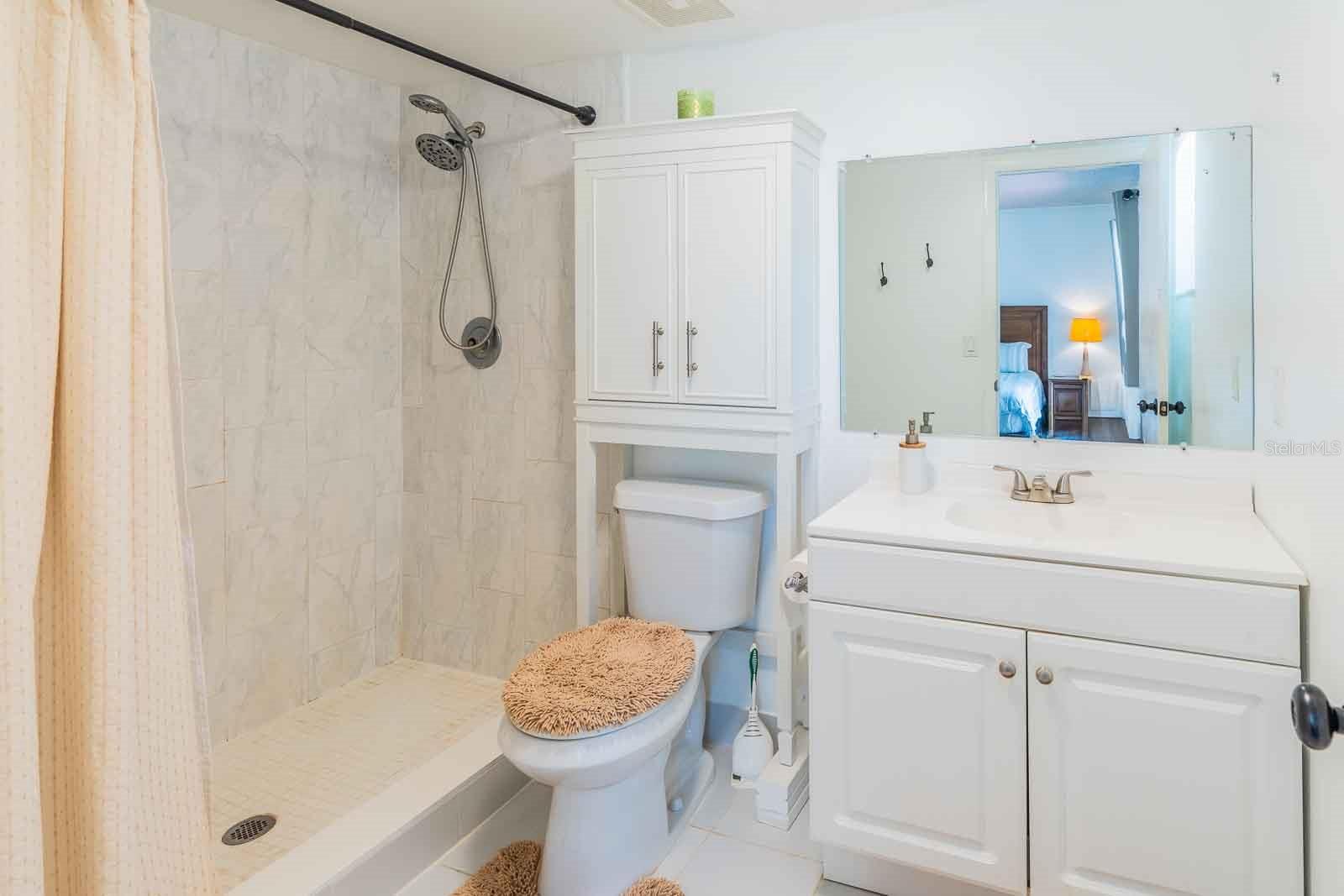 Image 21 of 33 For 7065 73rd Street N