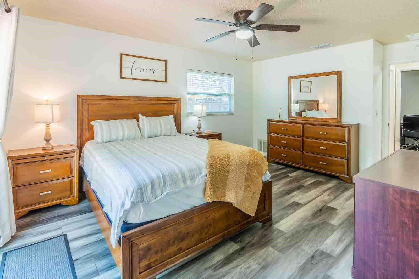 Image 23 of 33 For 7065 73rd Street N