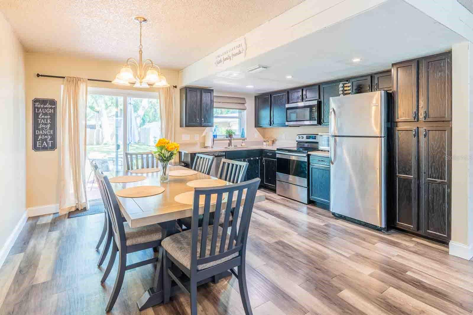 Image 7 of 33 For 7065 73rd Street N