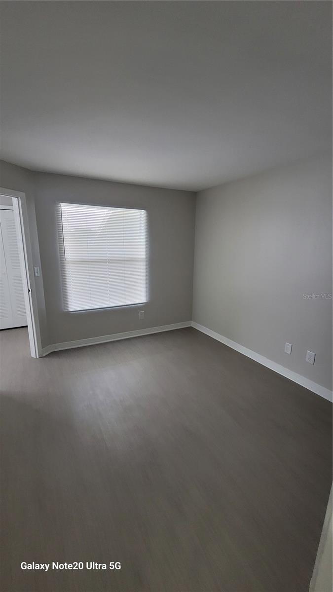 Image 4 of 8 For 4704 Walden Circle 32