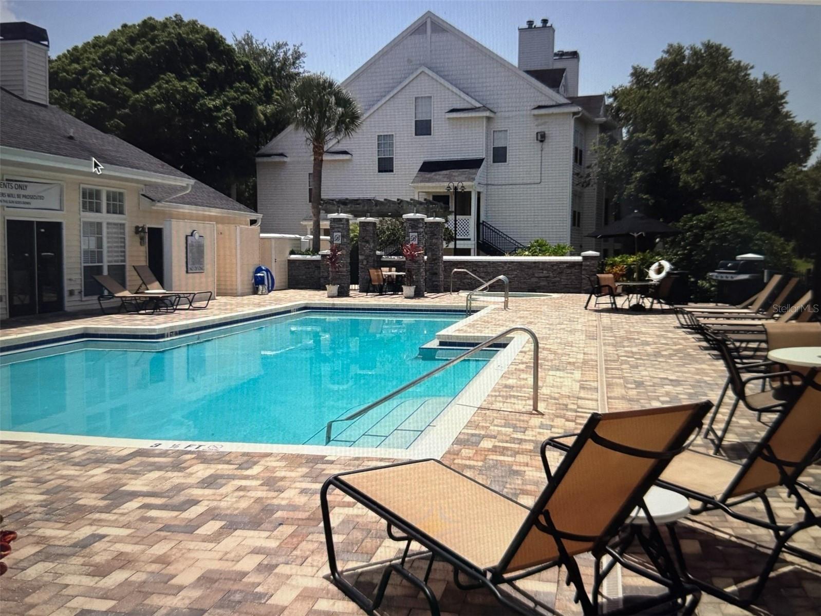 Image 19 of 25 For 3315 Haviland Court 201