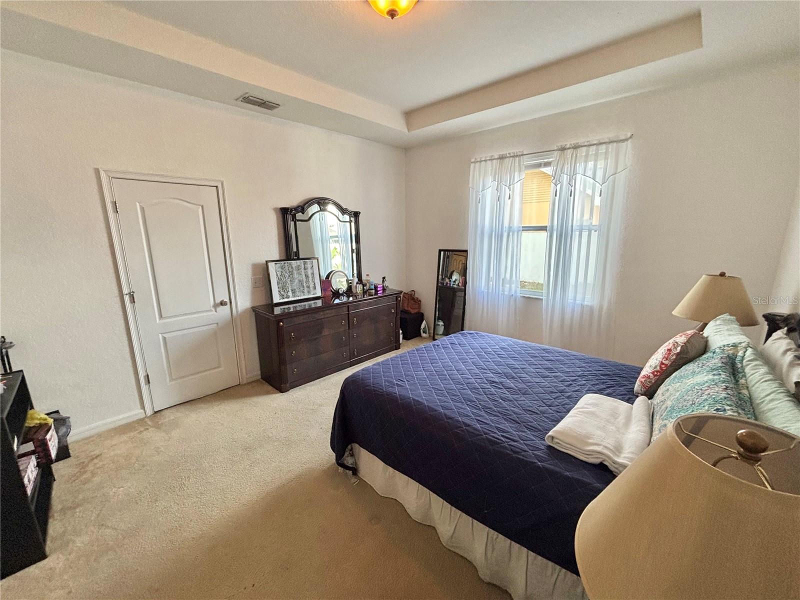 Image 10 of 21 For 7055 Heatherbrook Drive