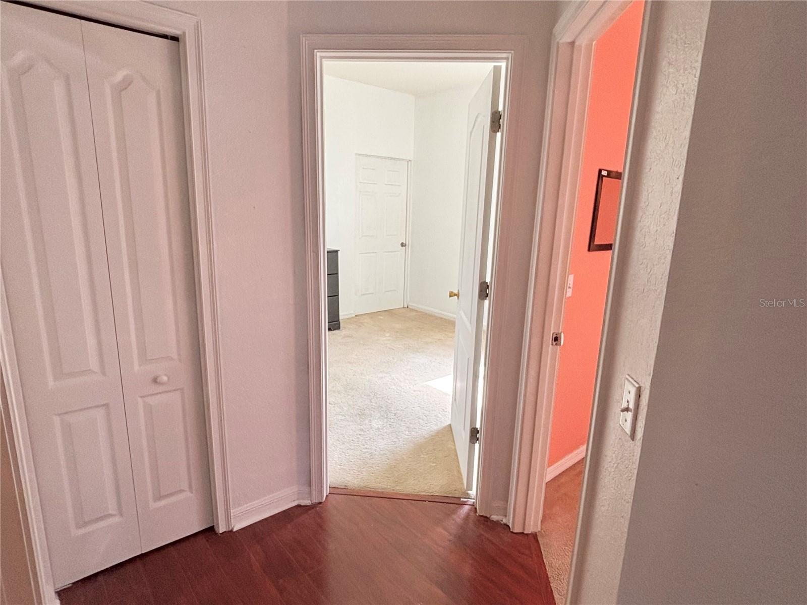 Image 16 of 21 For 7055 Heatherbrook Drive