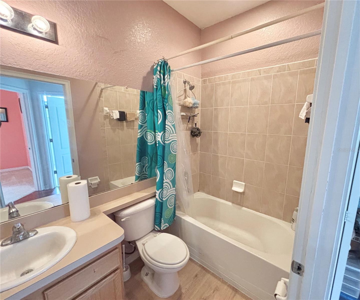Image 19 of 21 For 7055 Heatherbrook Drive