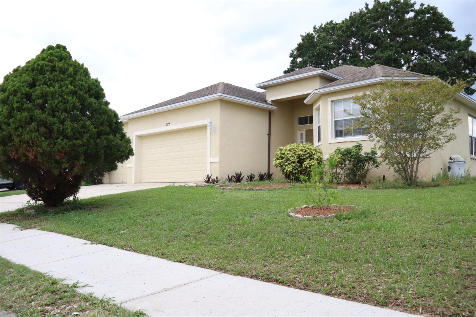 Image 2 of 21 For 7055 Heatherbrook Drive