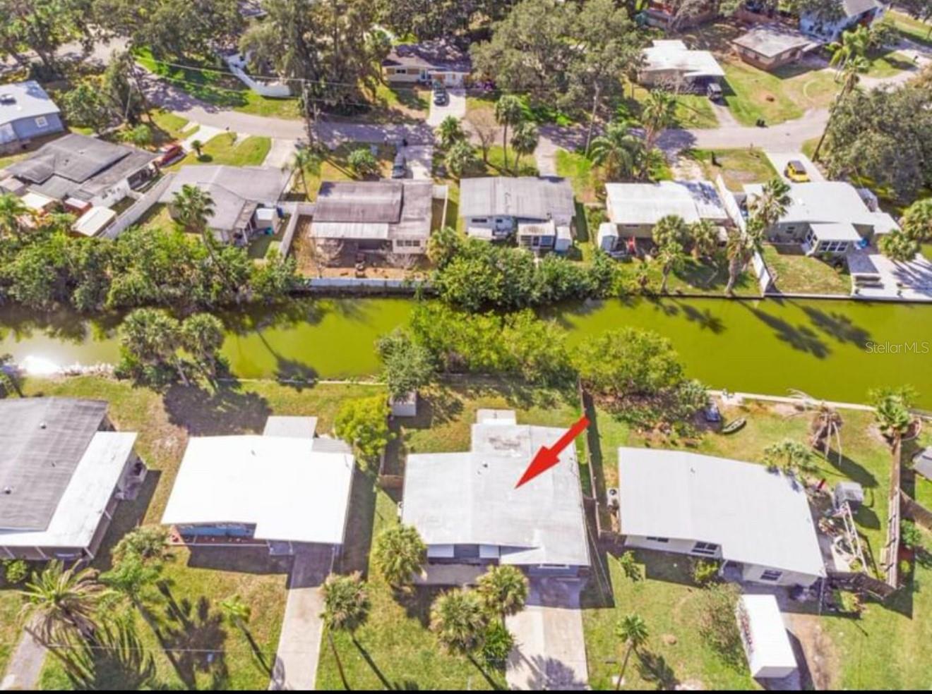 Listing photo id 14 for 7313 Royal Palm Drive