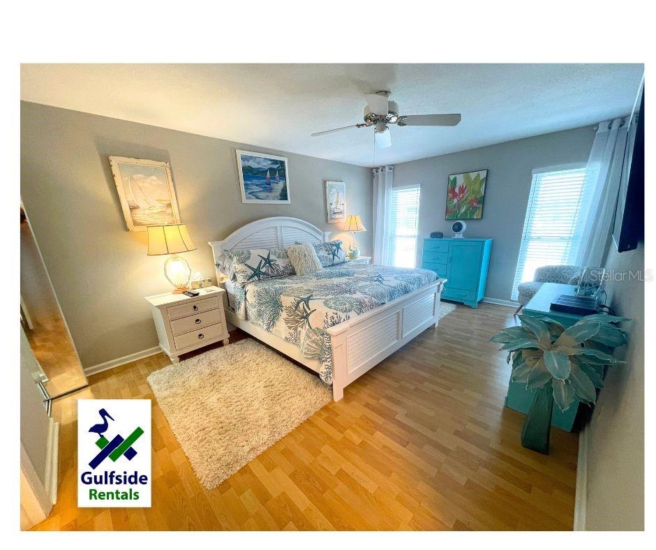 Image 20 of 39 For 210 Elmwood Circle 210