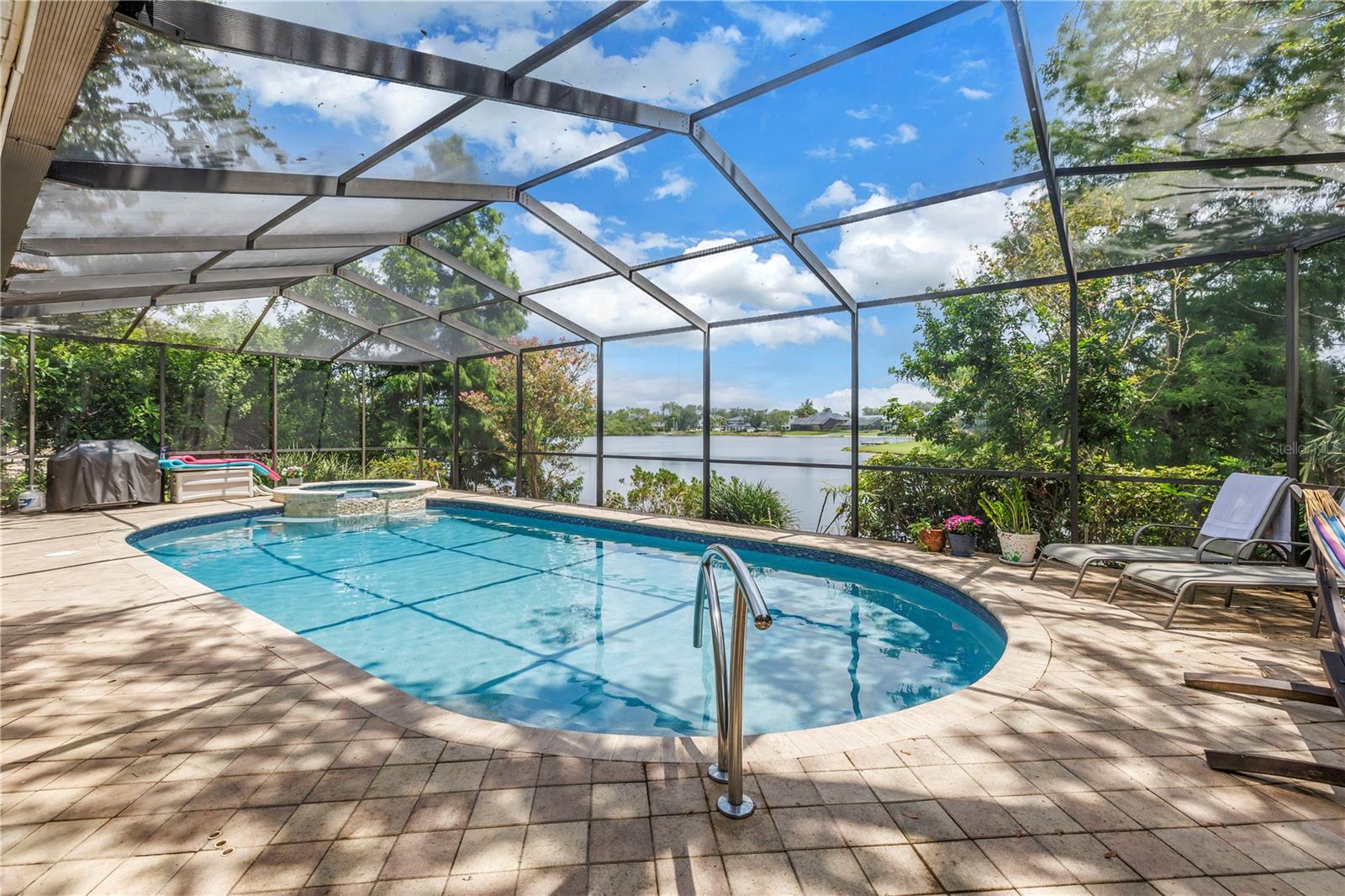Image 3 of 47 For 8127 Siquita Drive Ne