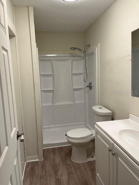 Image 20 of 41 For 5281 Venetian Boulevard Ne