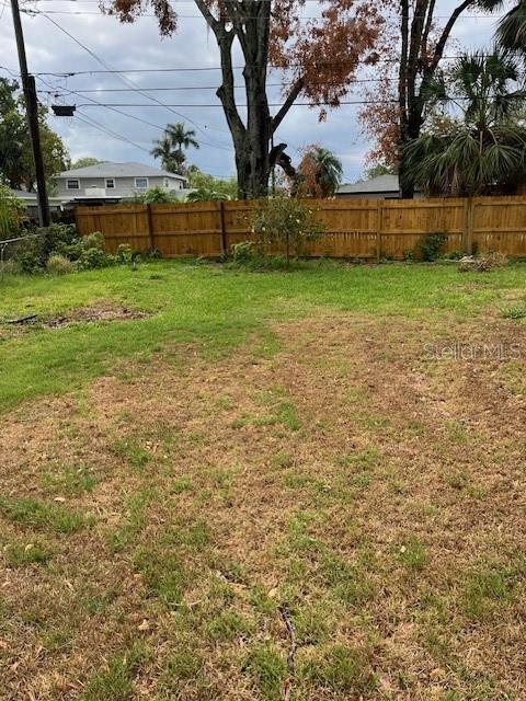 Image 35 of 41 For 5281 Venetian Boulevard Ne