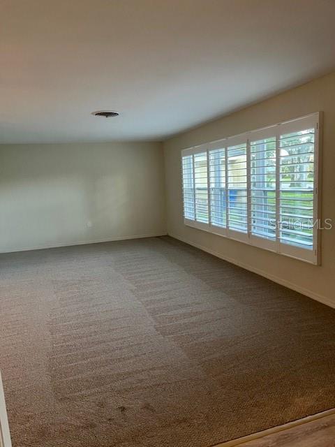 Image 5 of 41 For 5281 Venetian Boulevard Ne