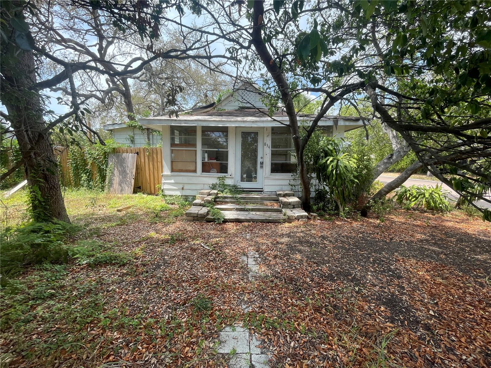 Details for 834 Grand Central Street, CLEARWATER, FL 33756