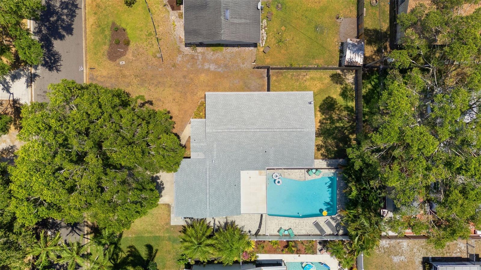 Image 4 of 46 For 11110 105th Avenue