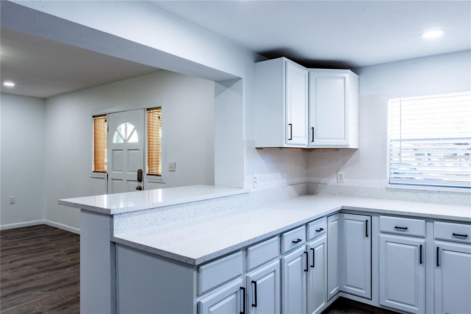 Image 10 of 49 For 3402 Van Buren Drive