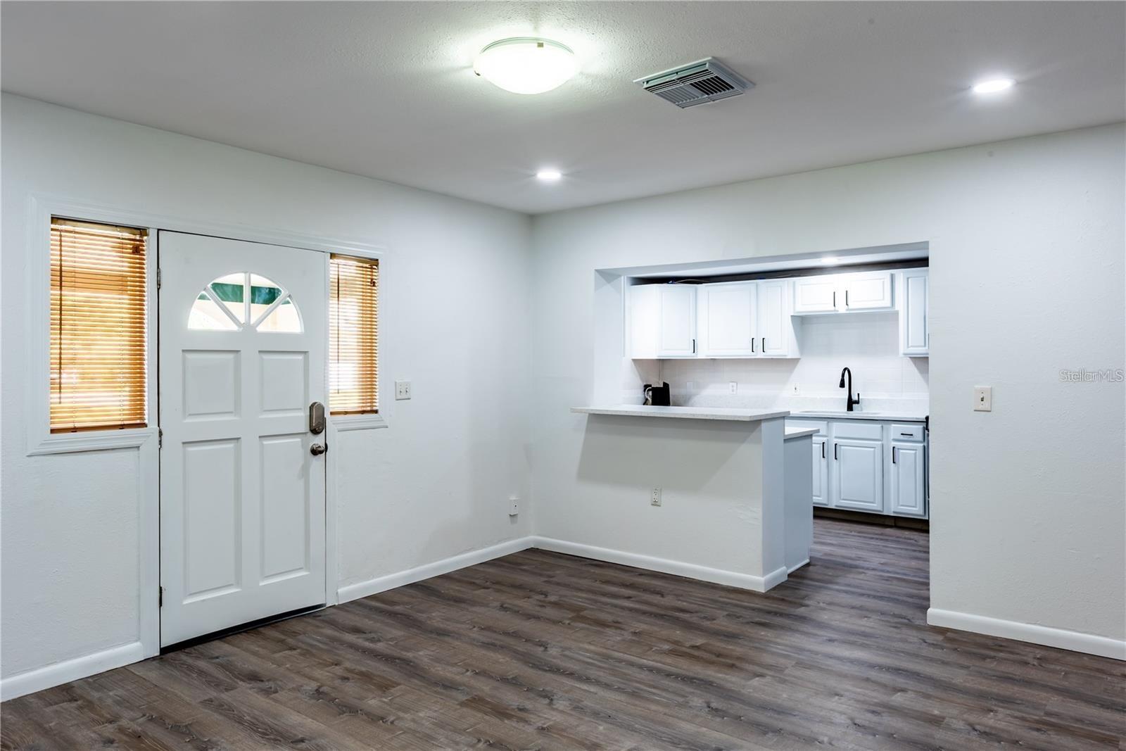 Image 14 of 49 For 3402 Van Buren Drive