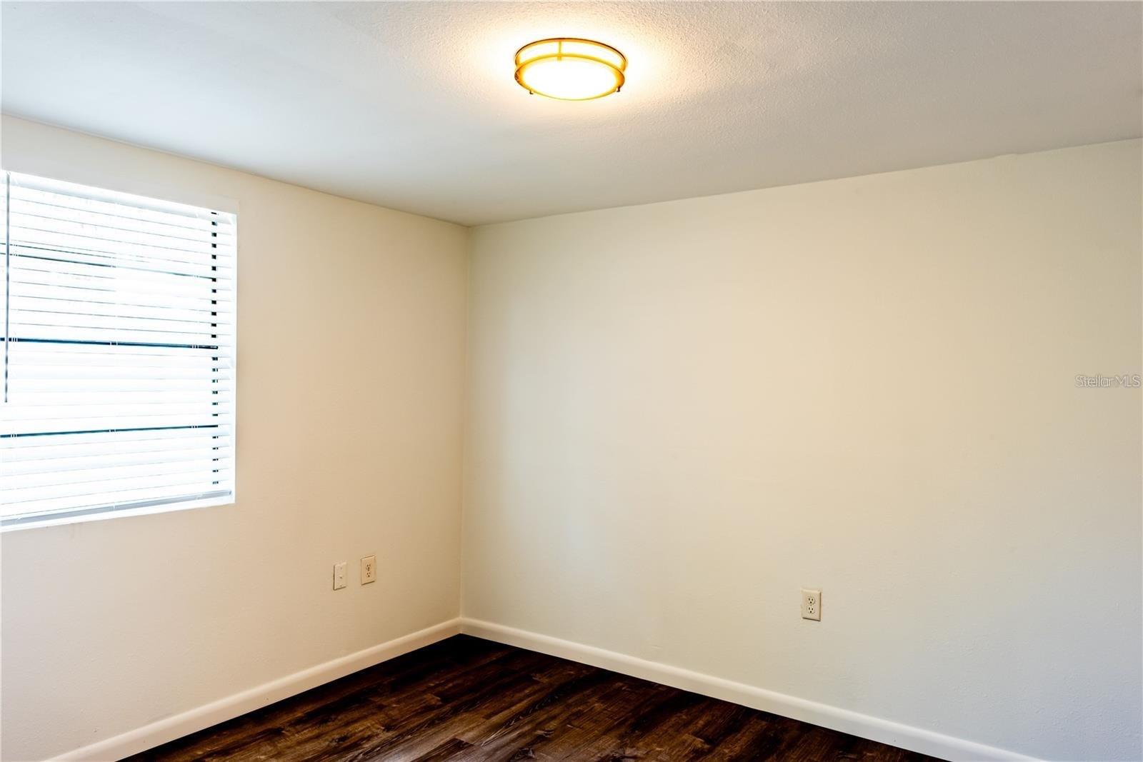 Image 42 of 49 For 3402 Van Buren Drive