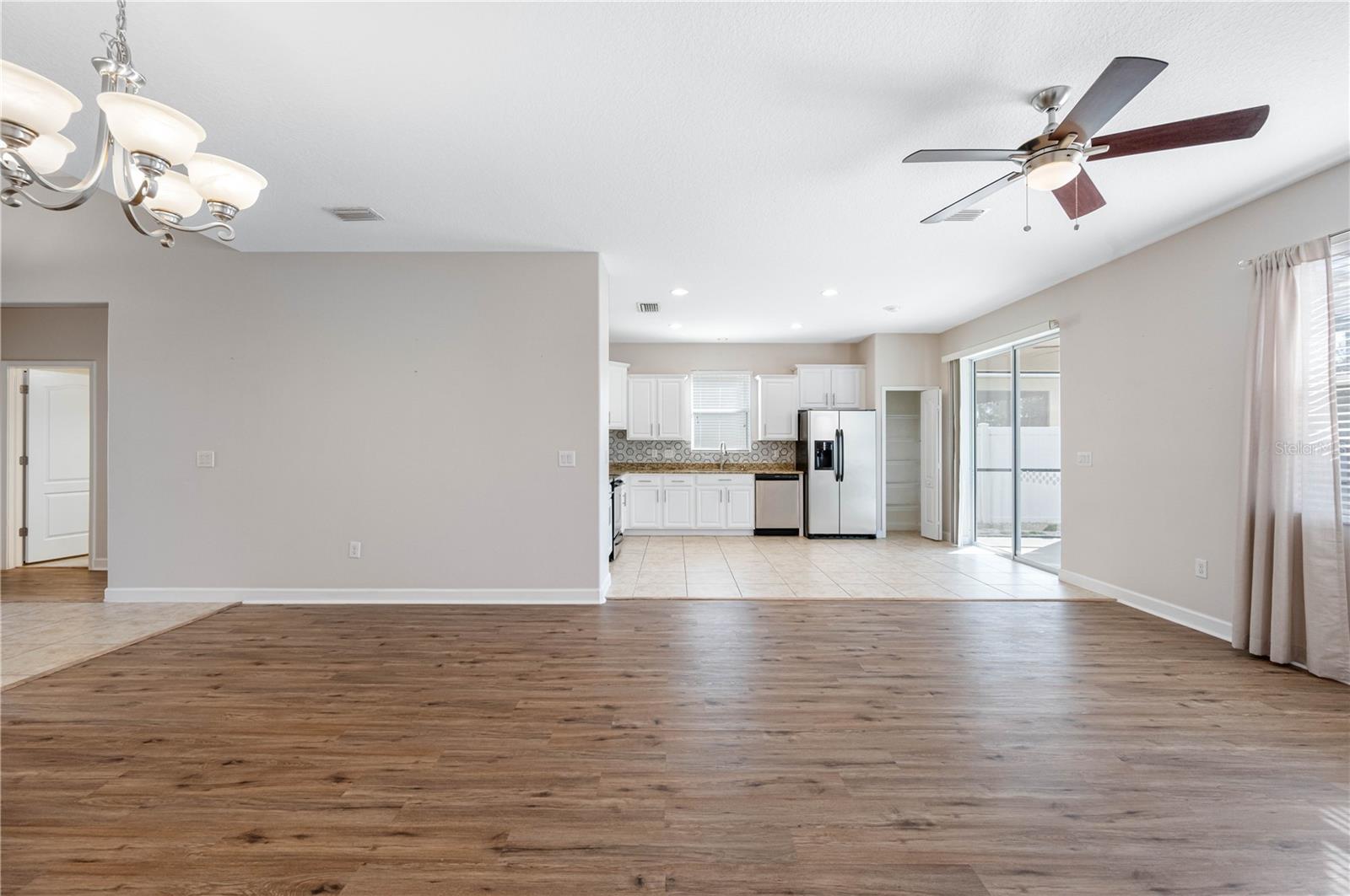 Image 22 of 24 For 11207 Flora Springs Drive