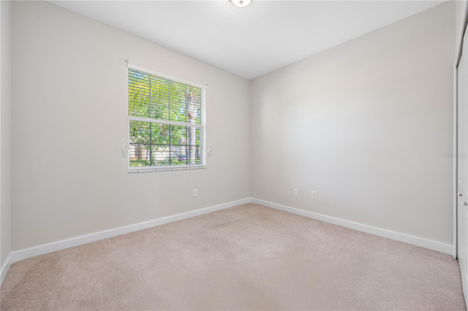 Image 4 of 24 For 11207 Flora Springs Drive
