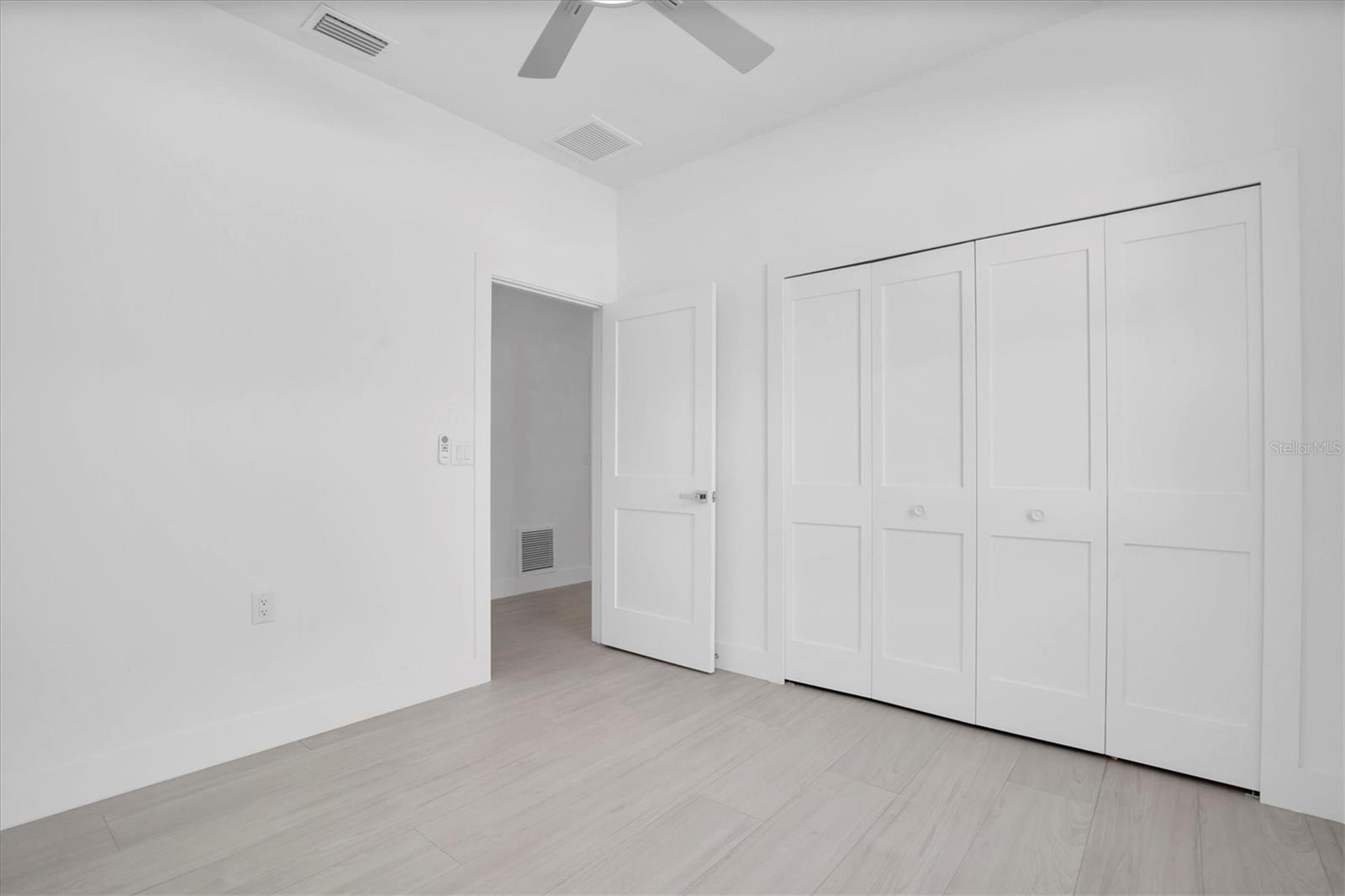 Image 14 of 27 For 5331 71st Way N