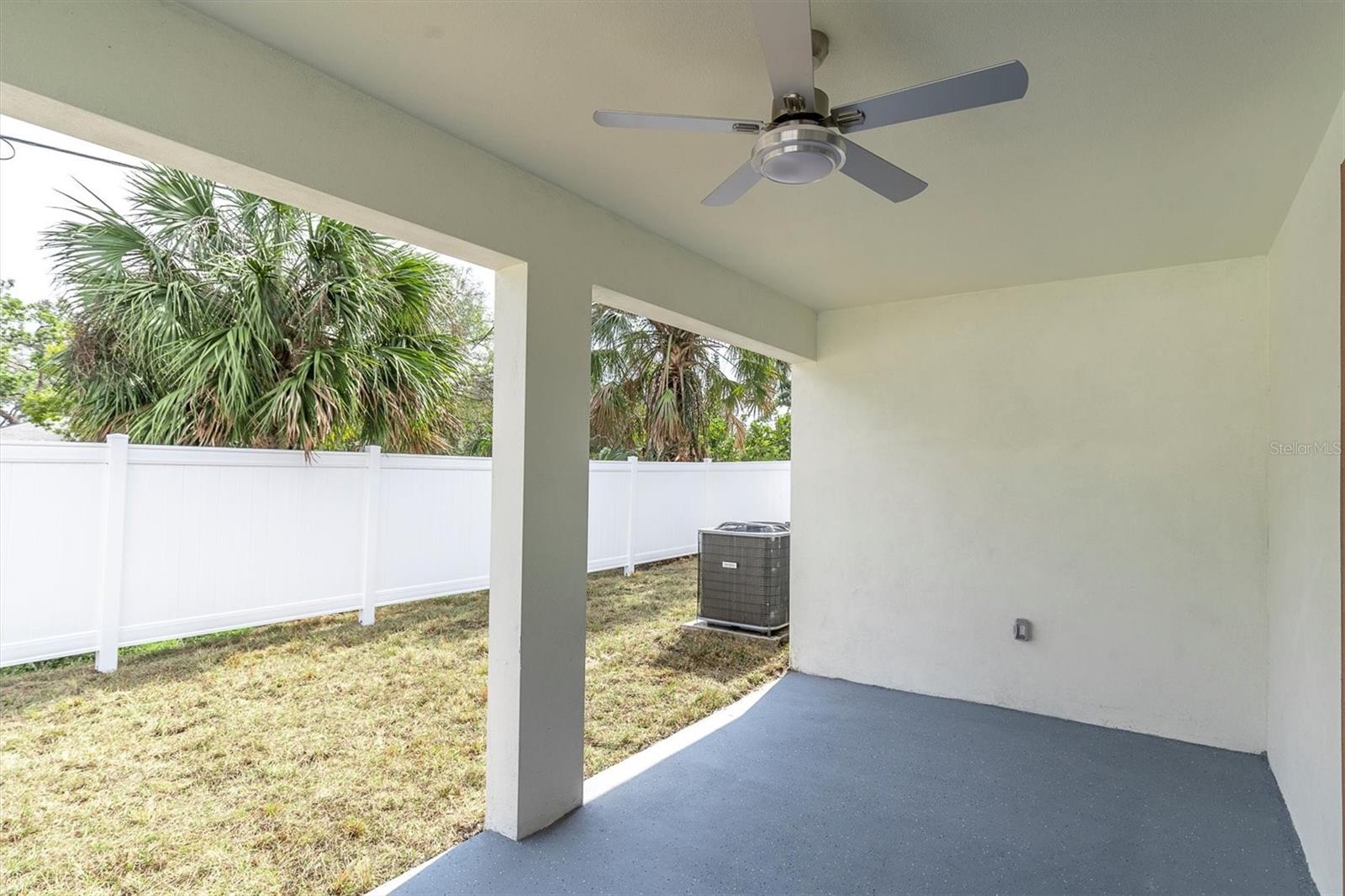 Image 25 of 27 For 5331 71st Way N