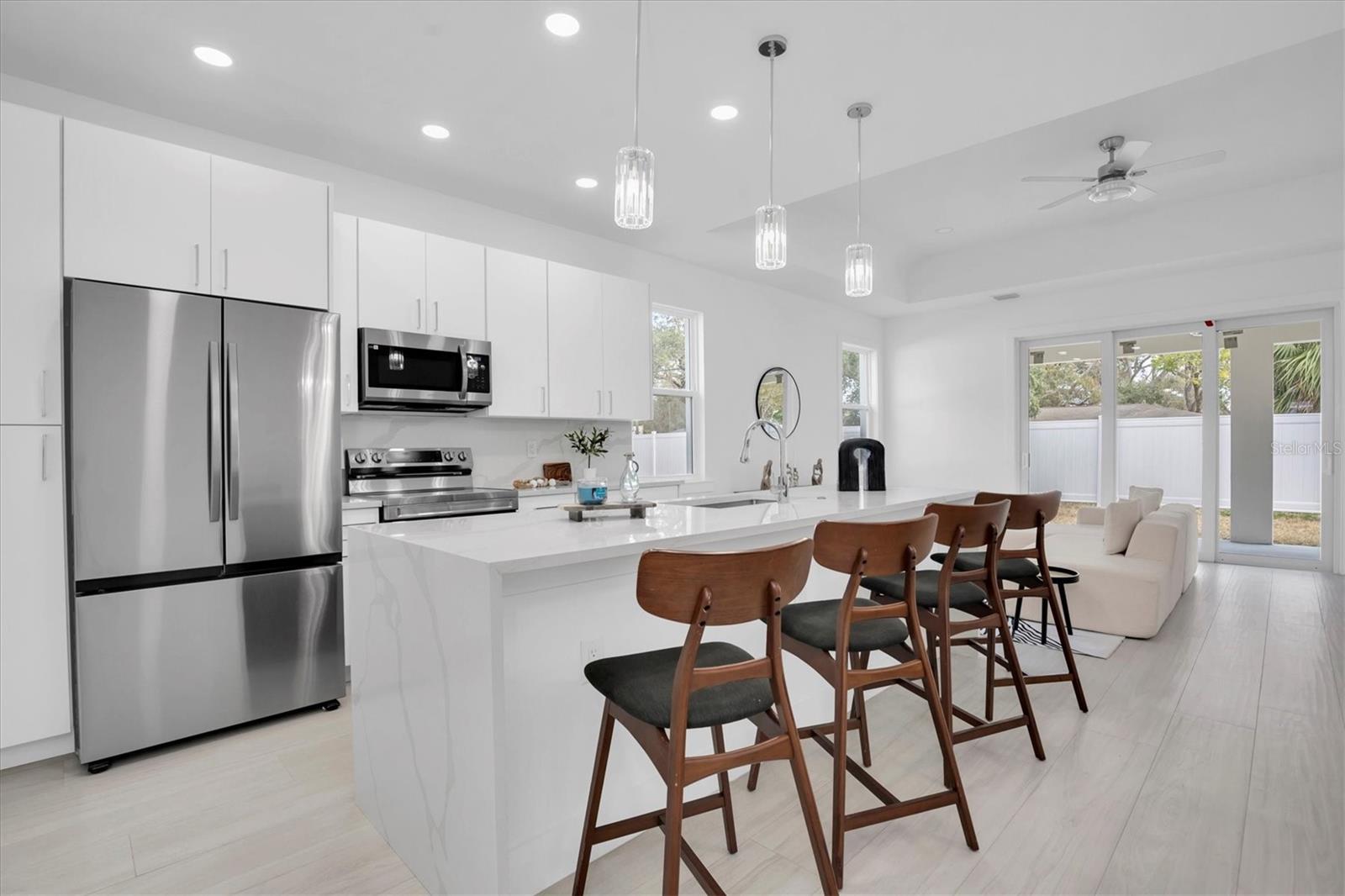Image 3 of 27 For 5331 71st Way N