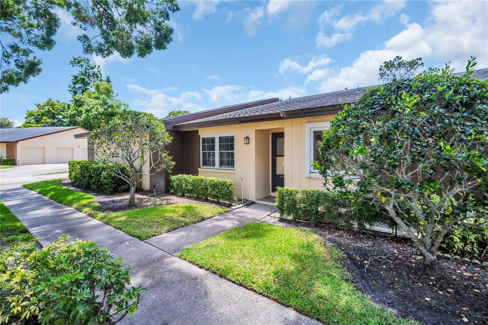 Details for 860 Maclaren Drive N A, PALM HARBOR, FL 34684