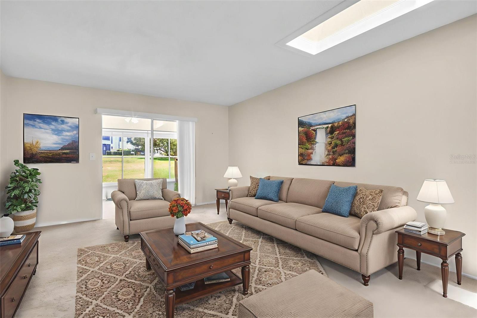 Image 16 of 46 For 860 Maclaren Drive N A