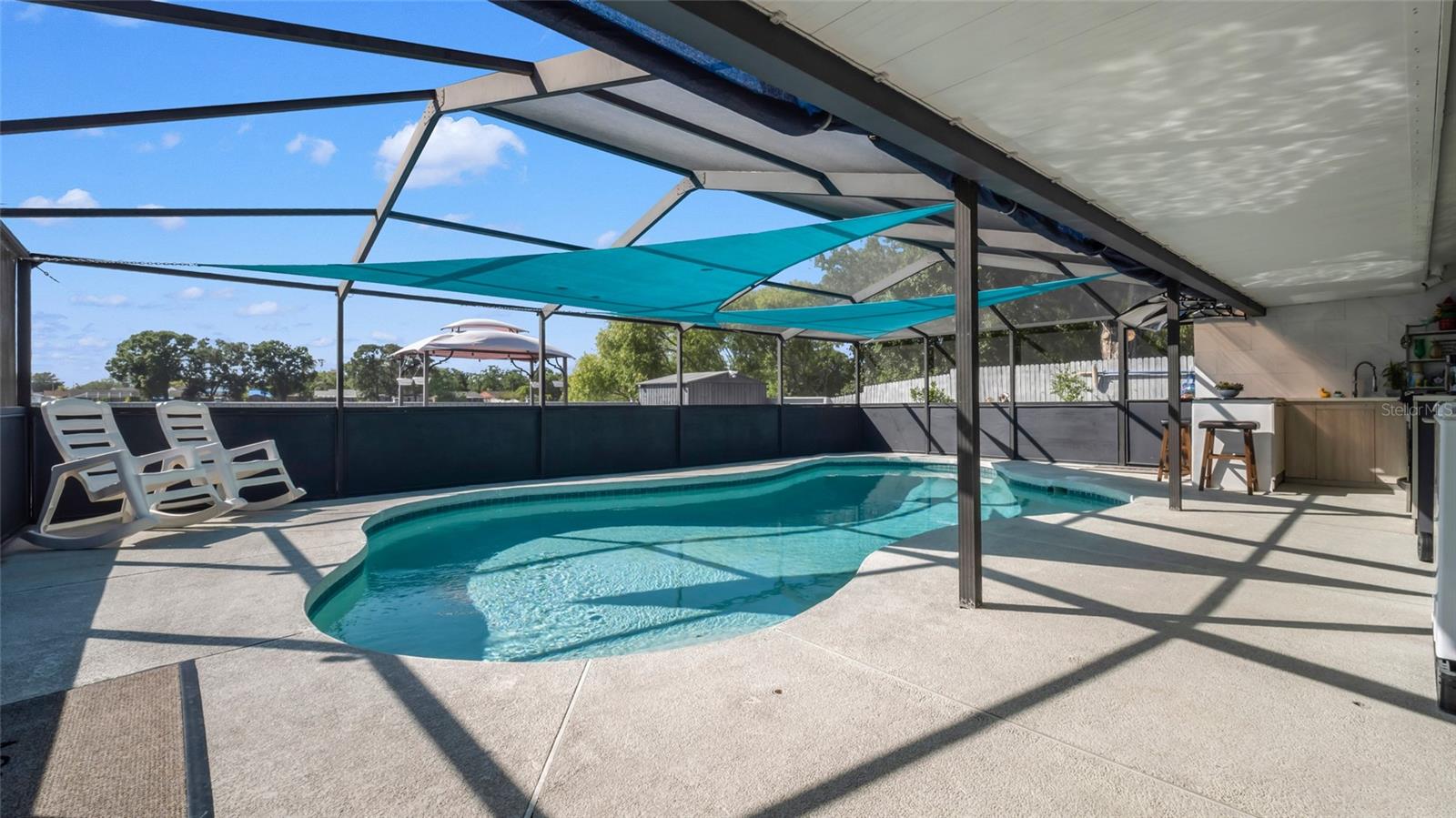 Image 30 of 45 For 12416 Queensland Lane