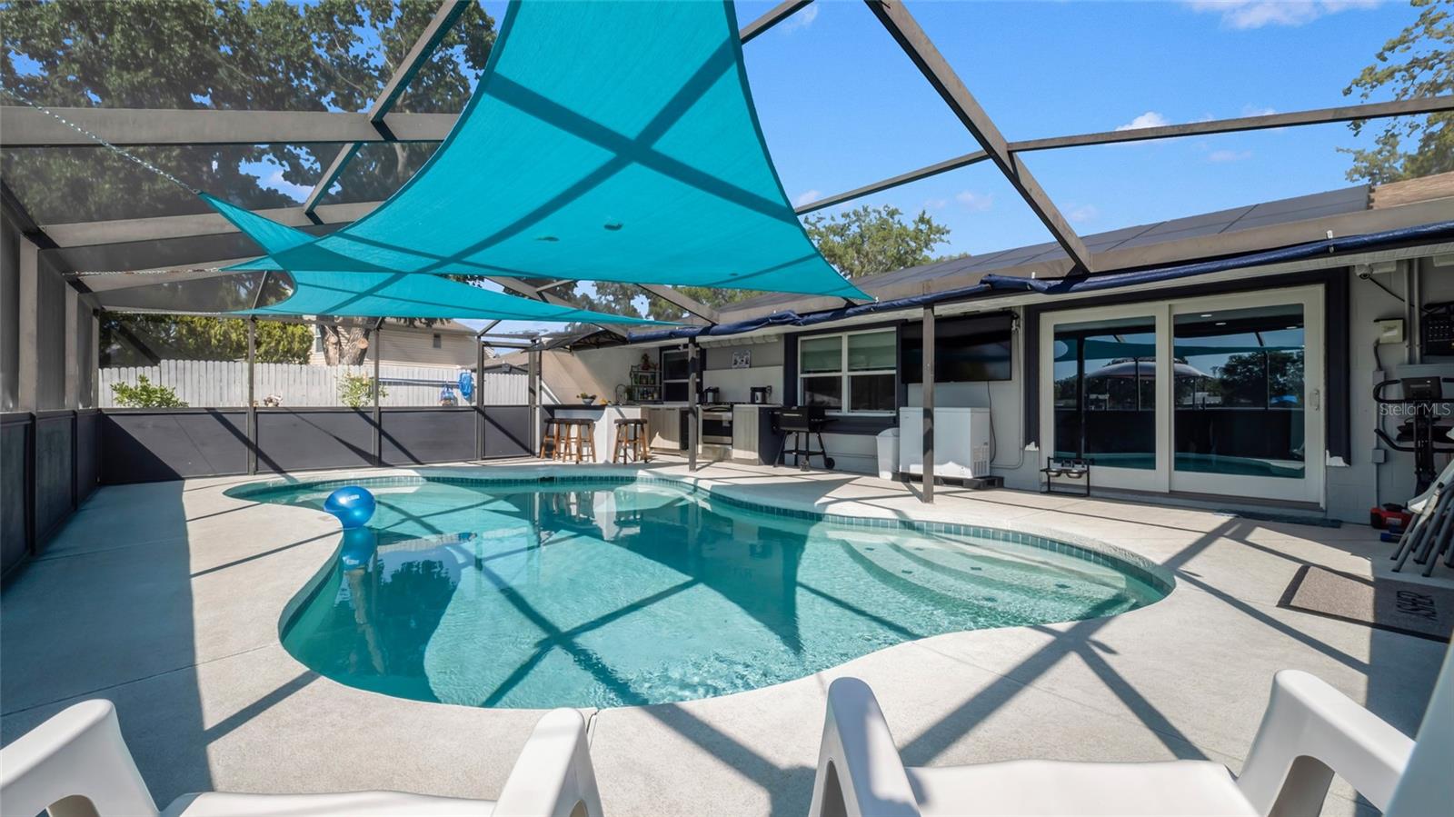 Image 31 of 45 For 12416 Queensland Lane