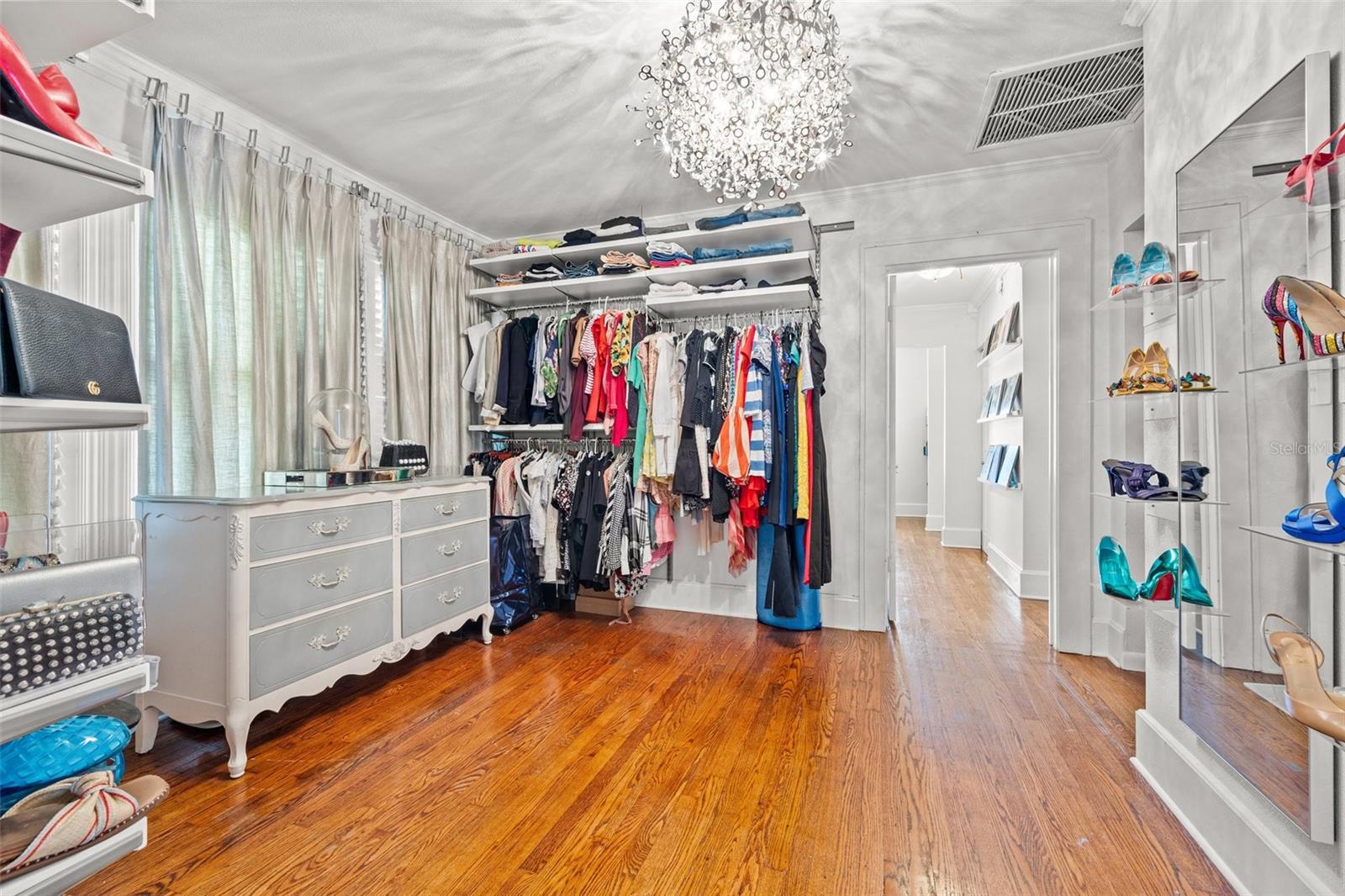Image 31 of 45 For 3114 Granada Street