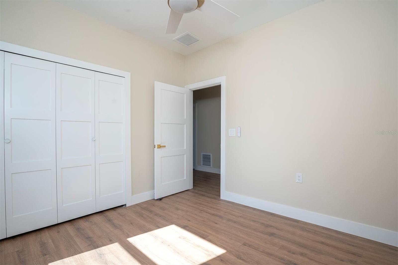 Image 14 of 24 For 5361 71st Way N