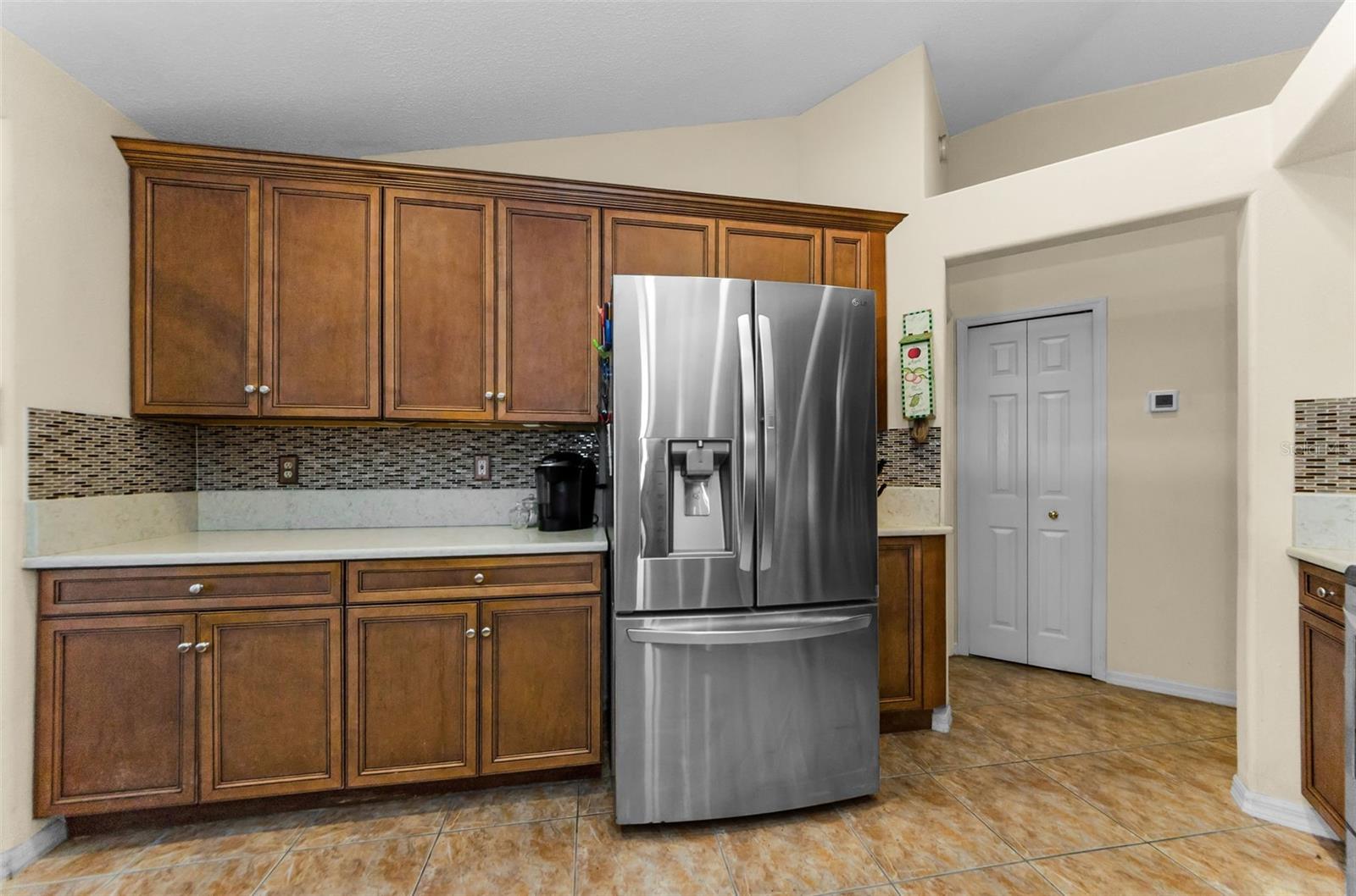 Image 15 of 48 For 8060 Timberlake Avenue