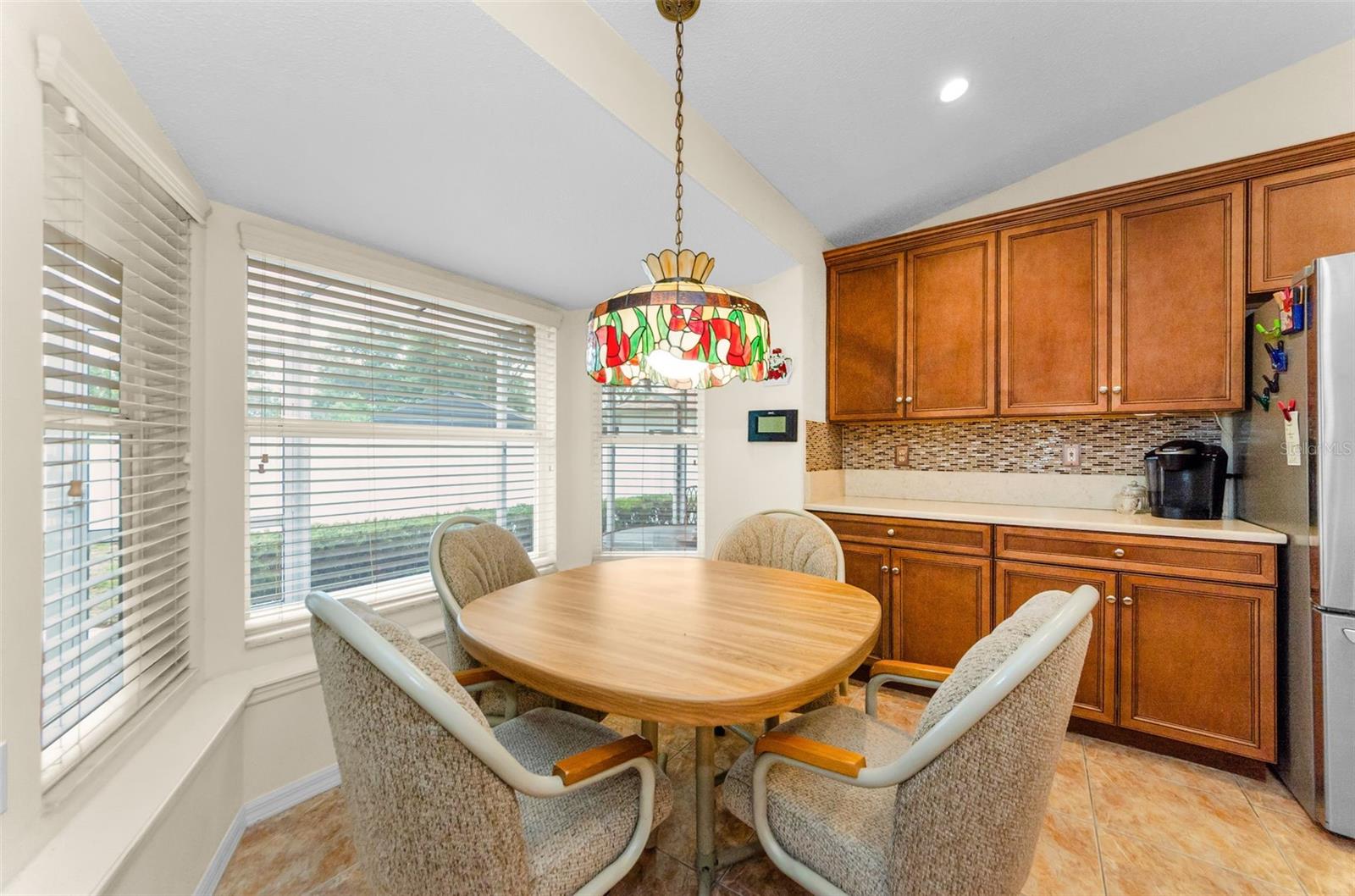 Image 21 of 48 For 8060 Timberlake Avenue