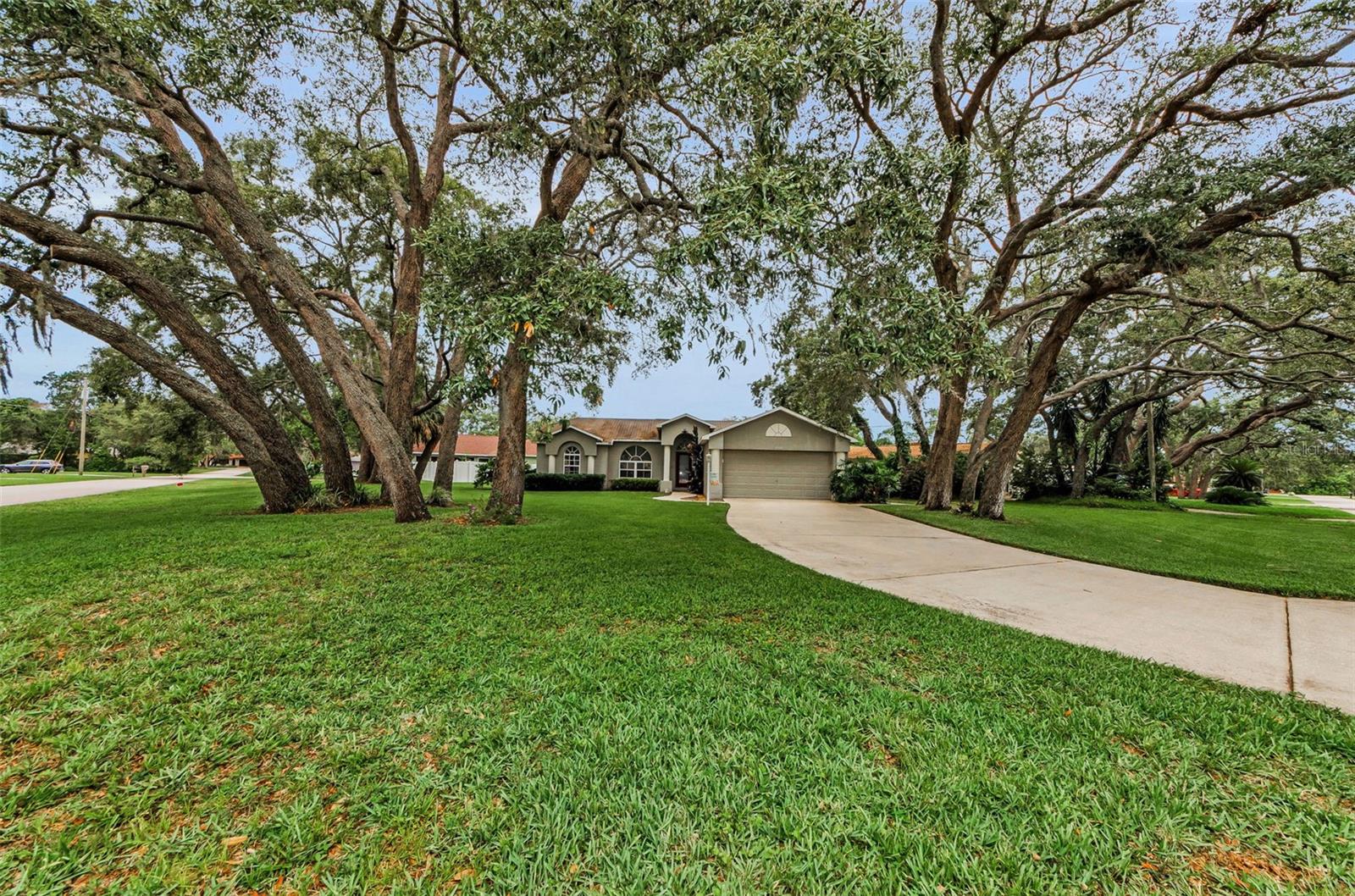 Image 3 of 48 For 8060 Timberlake Avenue