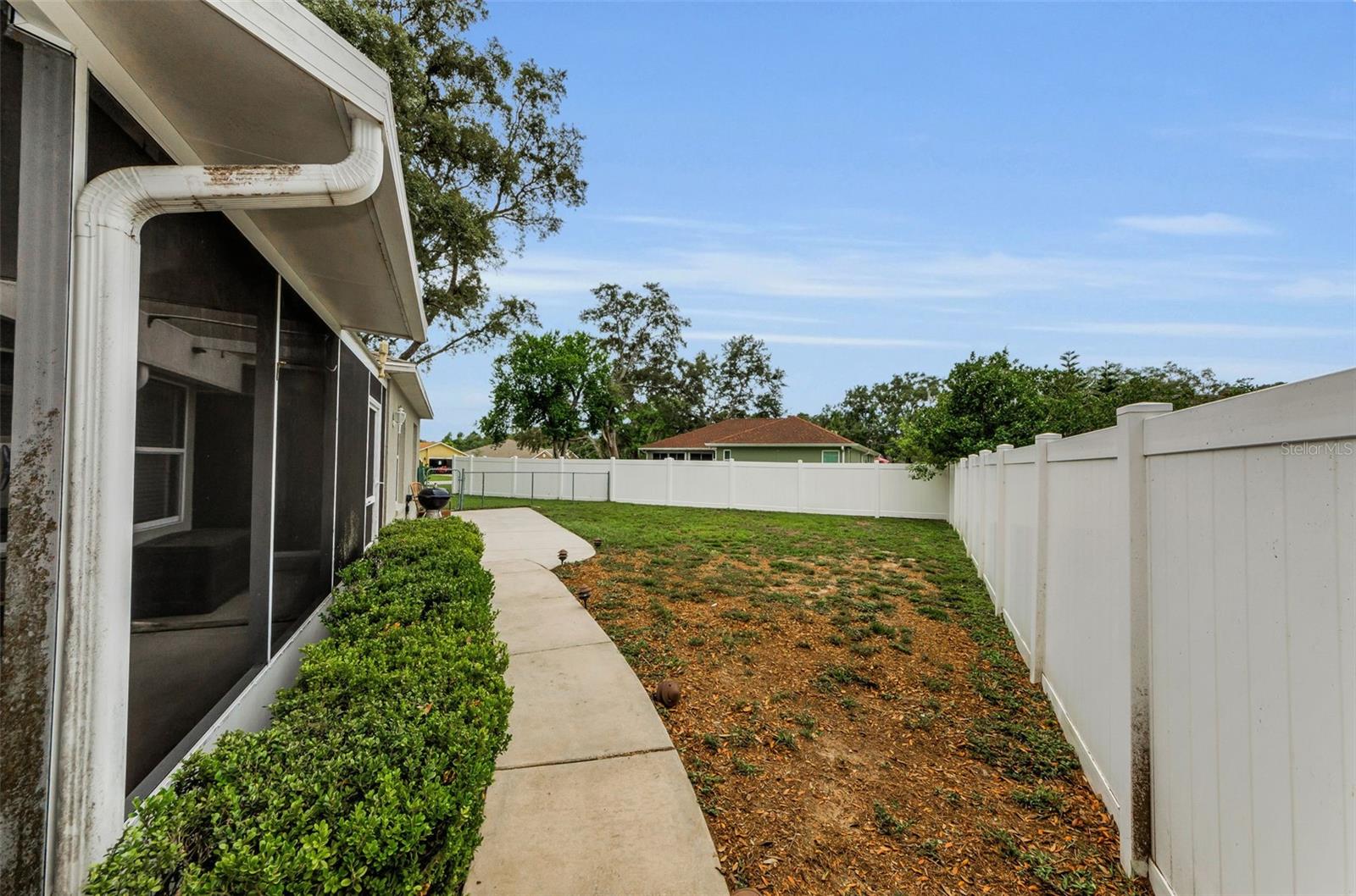 Image 38 of 48 For 8060 Timberlake Avenue